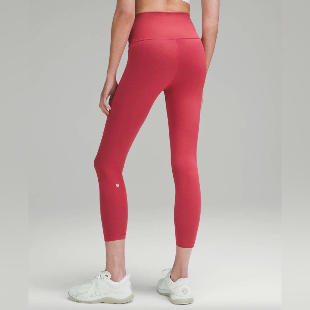 Lululemon Wunder Train High-Rise Crop 23" - Picture 2 of 5